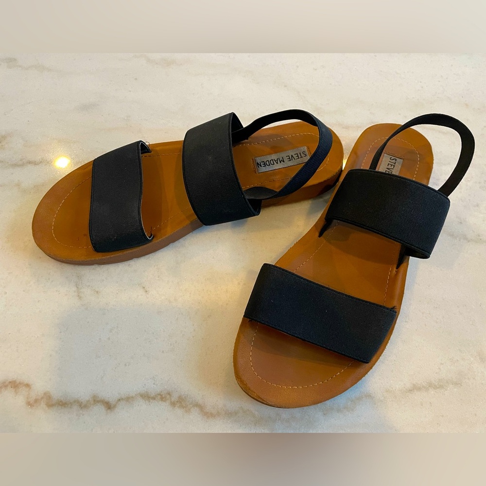 Steve Madden Womens Roma Open Toe Flat Sandal Black 8